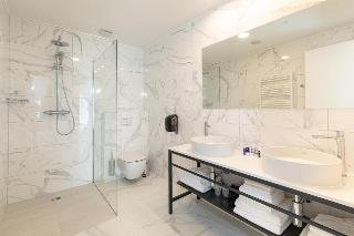 Room Room