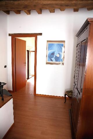 B&B Stradivari