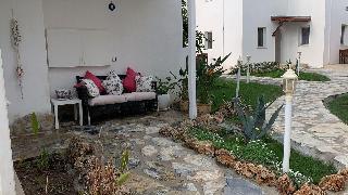 Canna Garden Hotel