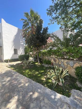 Canna Garden Hotel