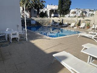 Canna Garden Hotel