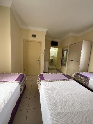 Canna Garden Hotel