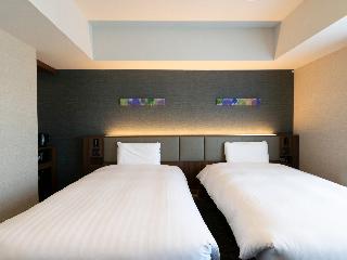Room:TWN.ST-1