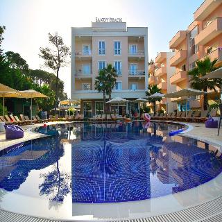 Sandy Beach Resort
