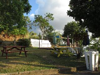 Kingsworth Bed And Breakfast