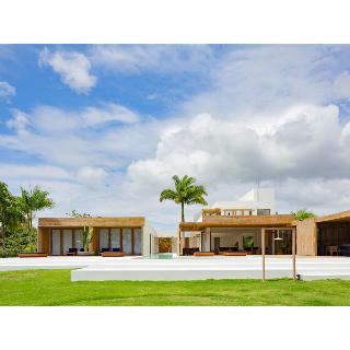 Ka Bru Beach Boutique Hotel