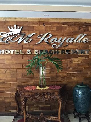 EM Royalle Hotel & Beach Resort