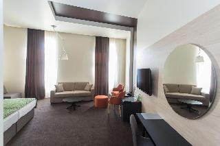 Hotel Grand Hedonist