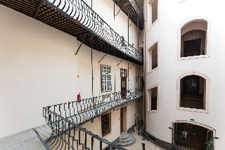 Barbo Palace