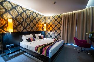 Vernazza Suites