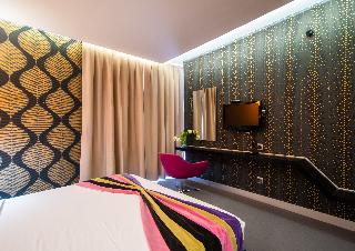 Vernazza Suites