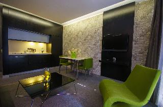 Vernazza Suites