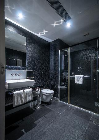 Vernazza Suites