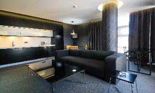 Vernazza Suites