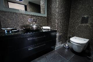 Vernazza Suites