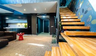 Vernazza Suites