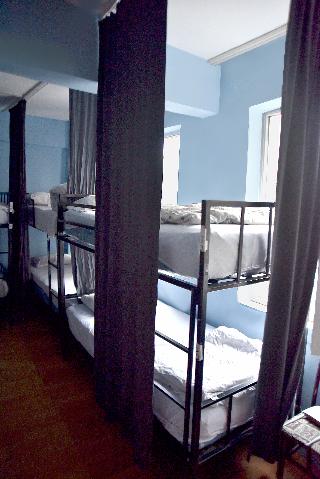 Room:BED.1B