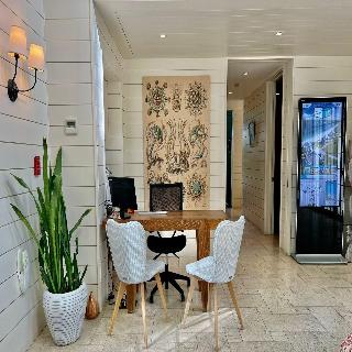 Ambergris Cay – ALL-INCLUSIVE, Private Island, A