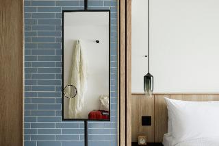 Room:DBL.KG
