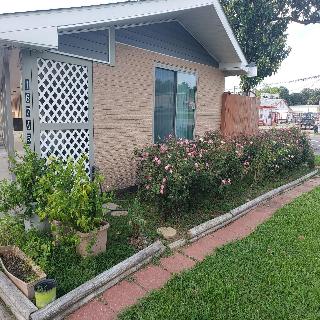 Budget Inn & Suites