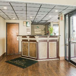 Quality Inn & Suites near Maxwell-Gunter Air Force