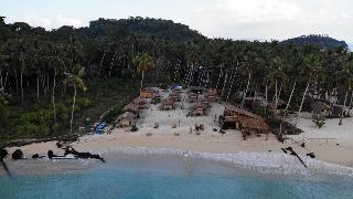 Backpackers Island Beach Camp - Adults Only