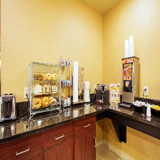 Cobblestone Inn & Suites - Corry