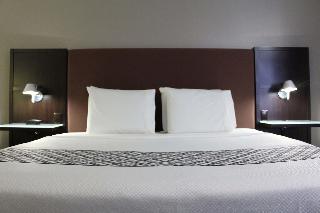 Westbridge Inn & Suites Carrollton
