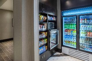 Fairfield Inn & Suites by Marriott Boston Logan Ai