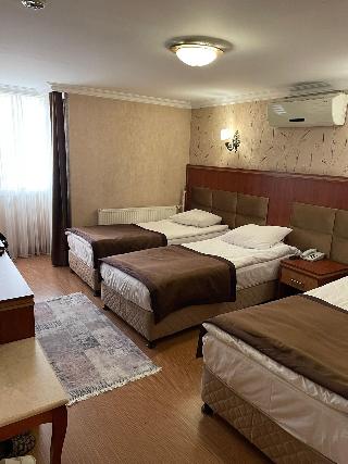 Hermanos Hotel