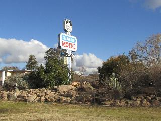 Allonville Motel