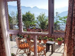 Himalayan Eco Lodge, Tehri Retreat
