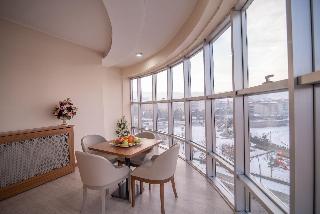 Mus Grand Hotel