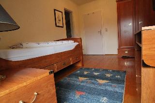 Room Room