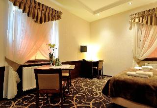 Room Room
