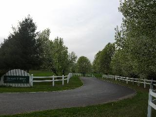 Brook Pointe Inn