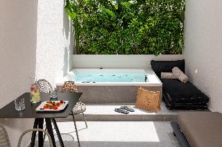 Evanik Chic Hotel