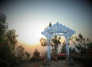 Bukit Lintang Sewu Domping by ZUZU