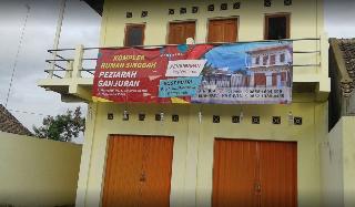 Rumah Singgah Peziarah Ganjuran by ZUZU