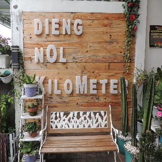 Penginapan Dieng 0km