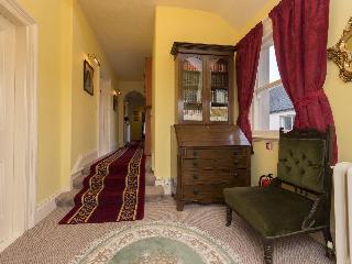 Banoge House