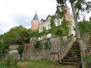 Chateau de Saint-Genix