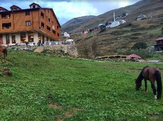 Yedigoller Hotel & Restaurant