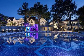 Long Beach Club Nature