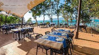 Long Beach Club Nature