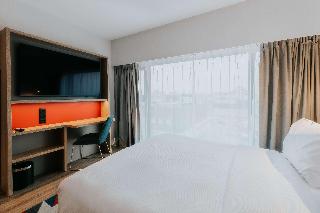 Queen Room With Sofa Bed