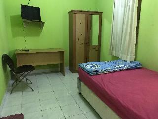 Room:SGL.ST