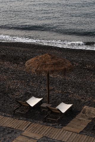 Colombos Beachfront