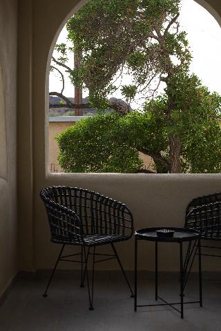 Colombos Beachfront