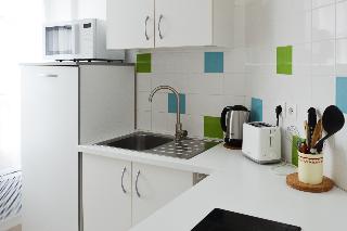Fully furnished 40sqm flat in Rueil historic city